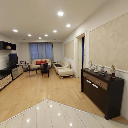 Romana Lovely Apartment *